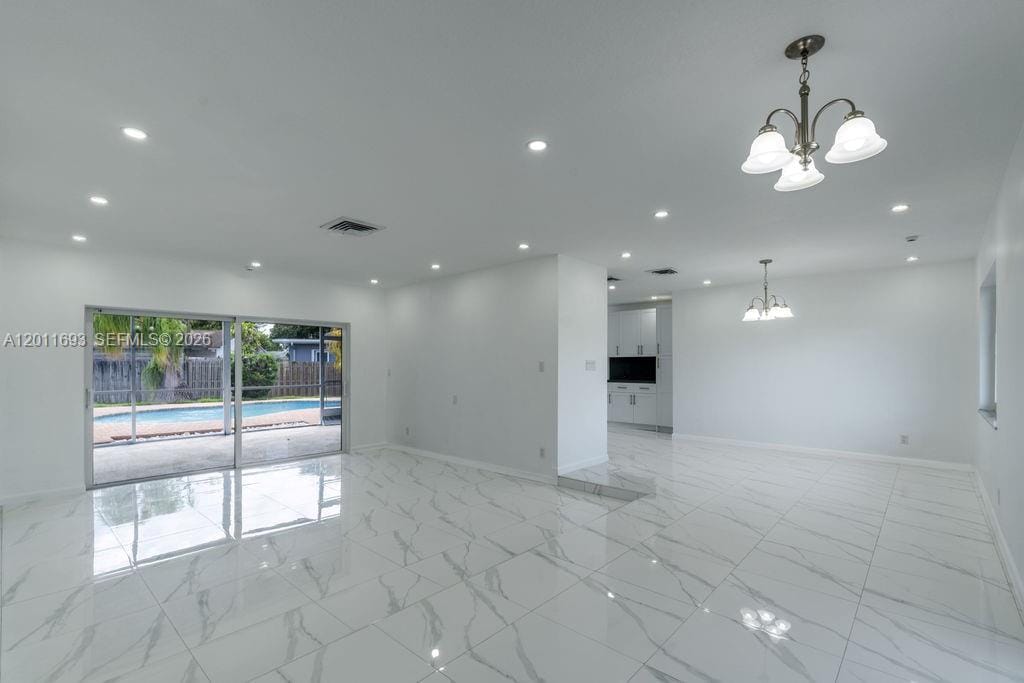 510 NW 97th Terrace, Pembroke Pines, FL 33024 photo 4