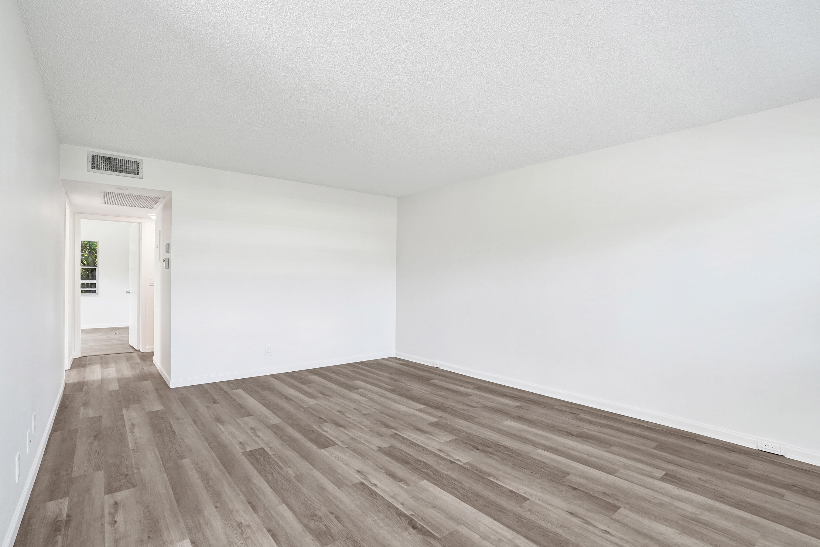 57 Dorset Drive B, Boca Raton, FL 33434, Boca Raton