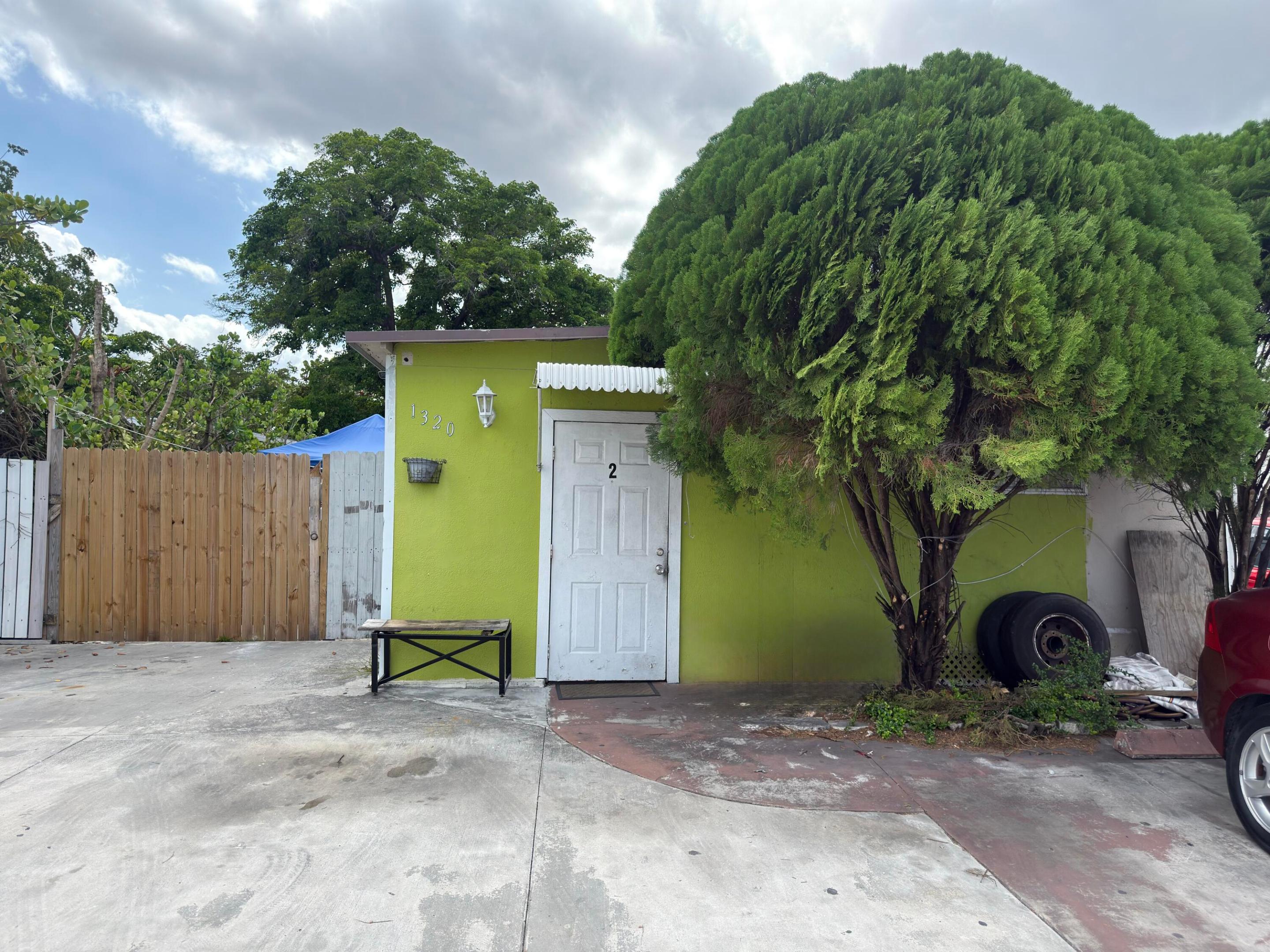 1320 SW 131st Place, Miami, FL 33184, Miami