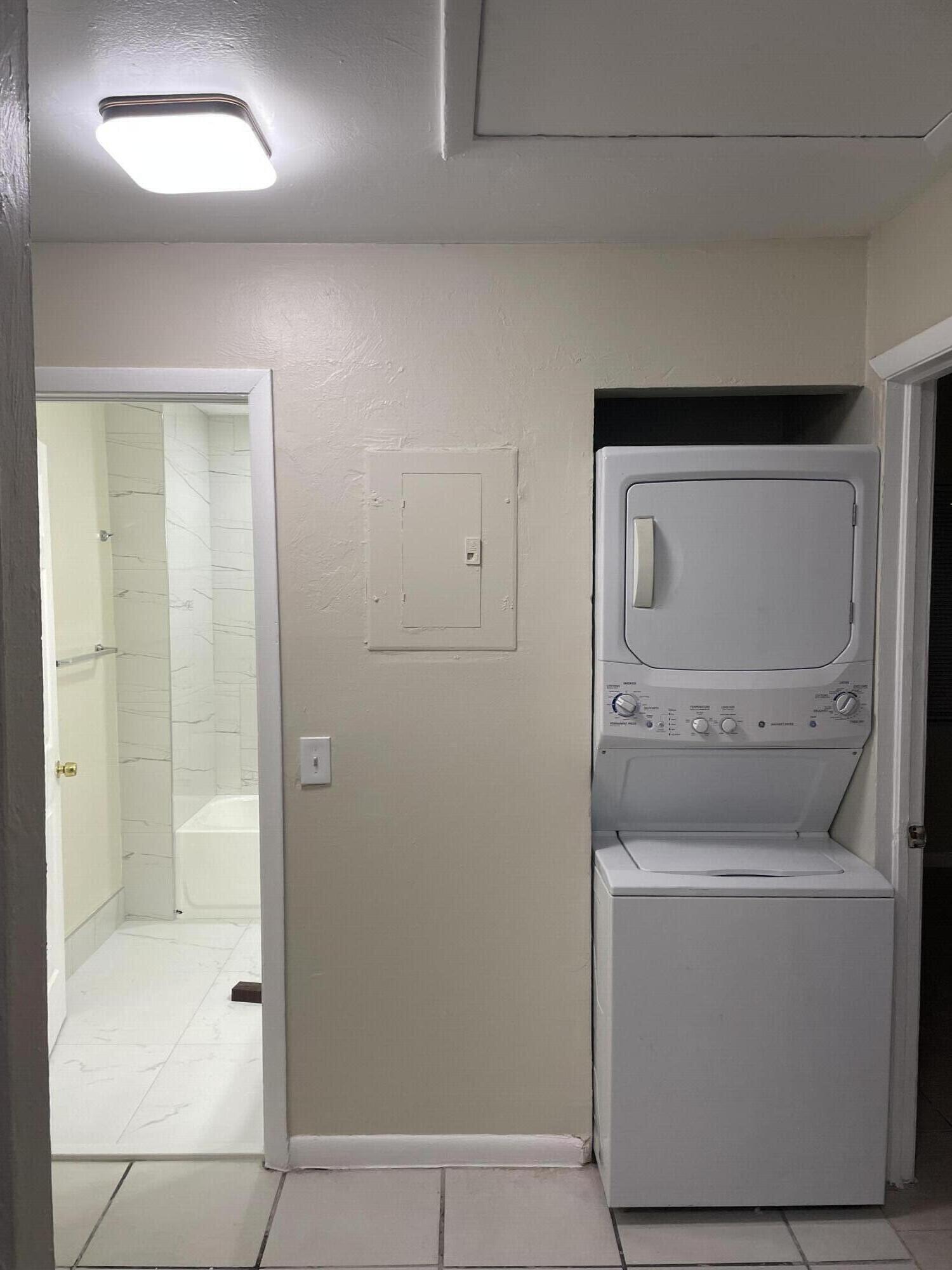 701 5th Street 1, West Palm Beach, FL 33401, West Palm Beach