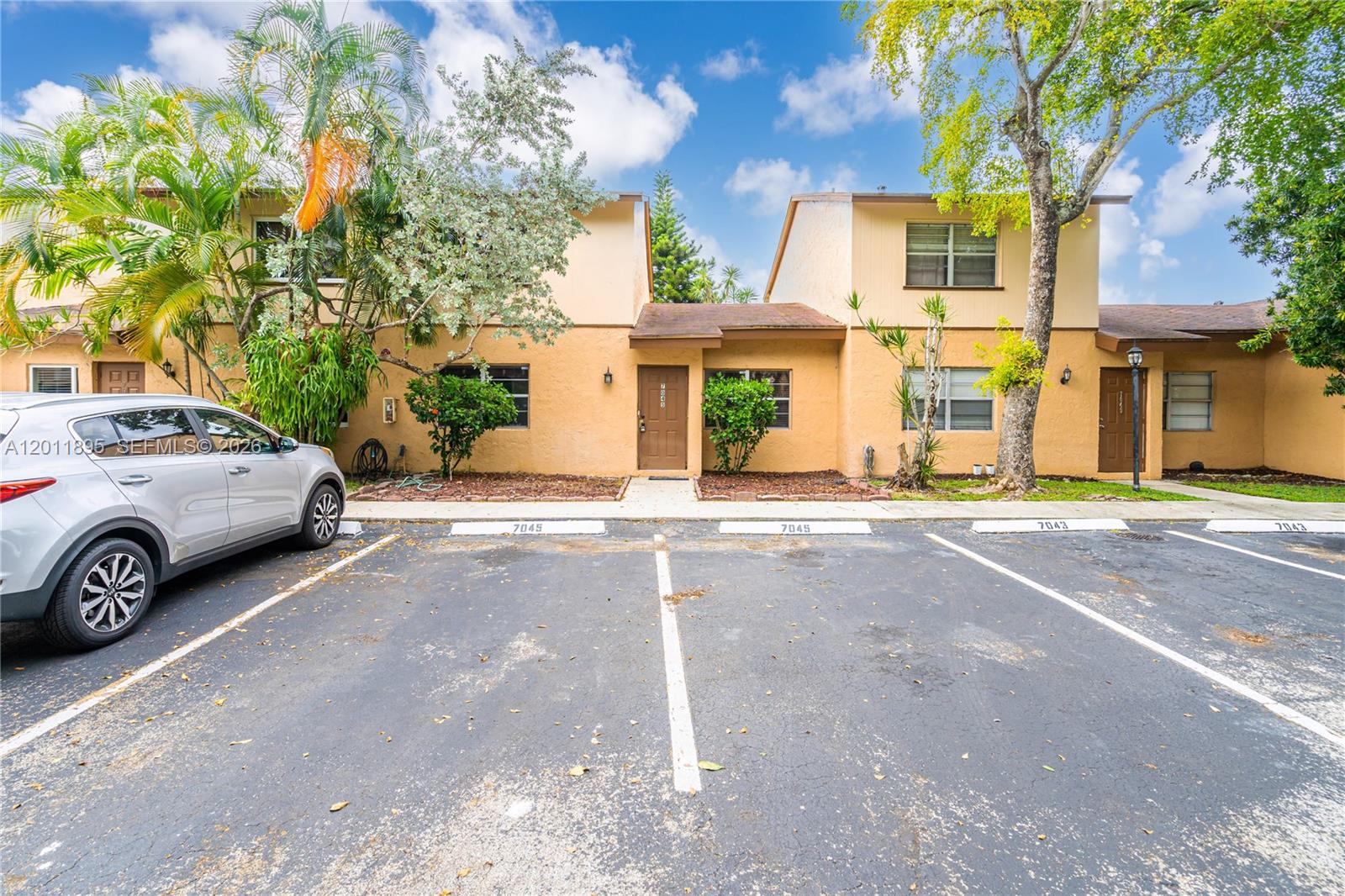7045 W Sunrise Boulevard 7045, Plantation, FL 33313, Plantation