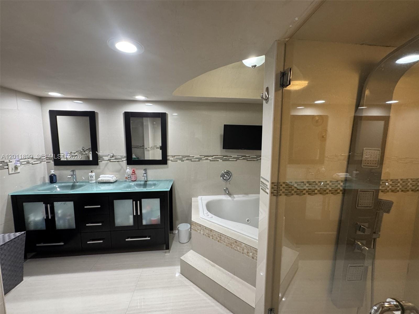 1912 S Ocean Drive 3D, Hallandale Beach, FL 33009 photo 15