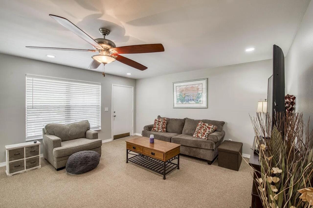2929 SE Ocean Boulevard 114-6, Stuart, FL 34996 photo 2