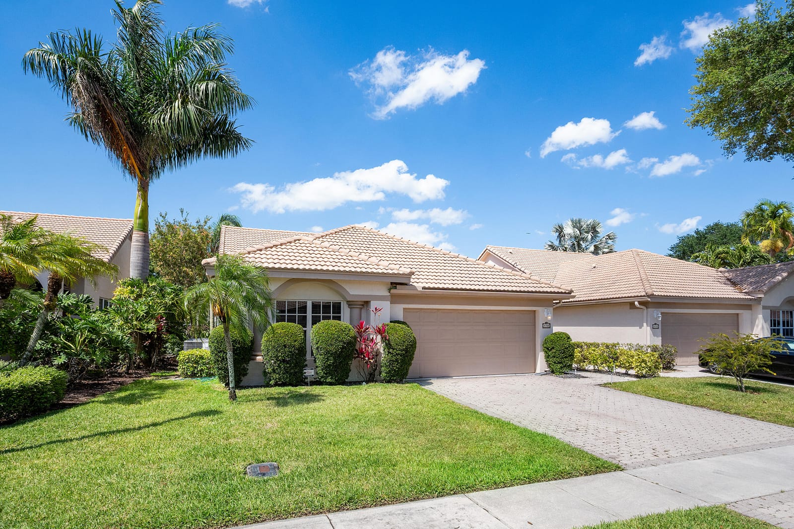 8768 Shoal Creek Lane, Boynton Beach, FL 33472
