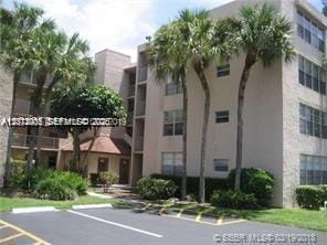 9470 Live Oak Place 306 — photo 2