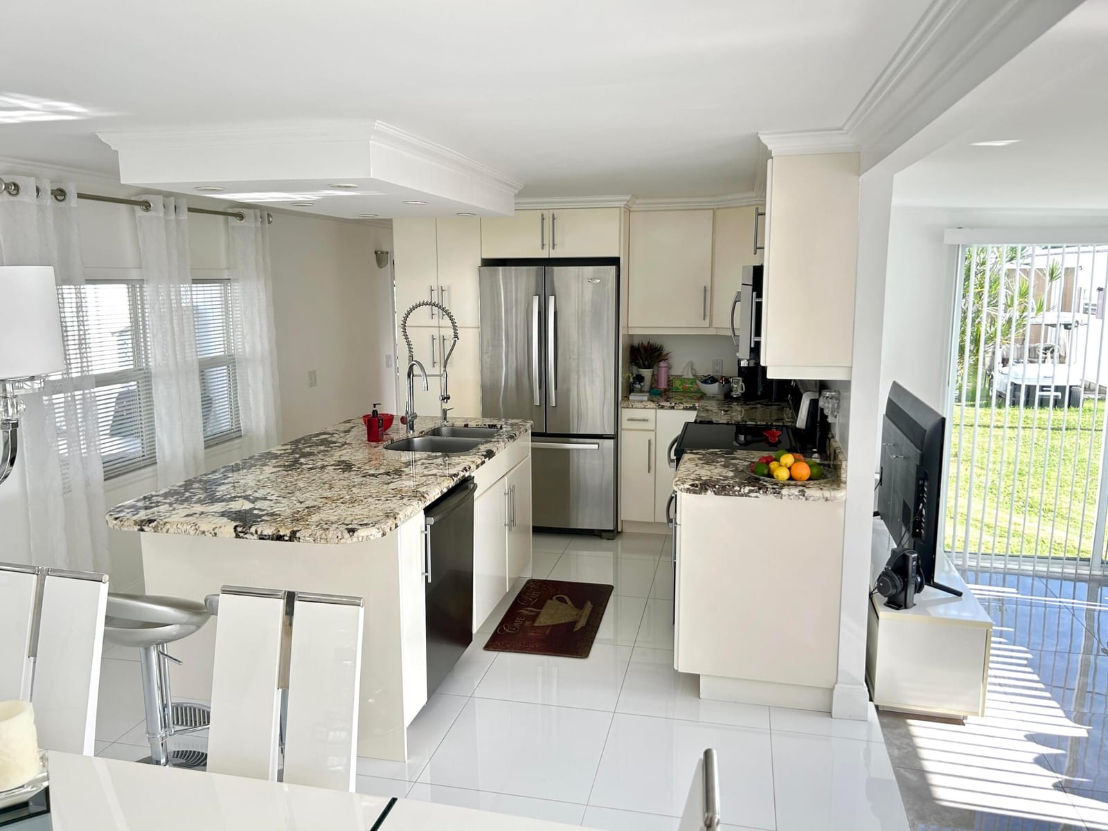 3233 State Street, Hollywood, FL 33021 photo 10