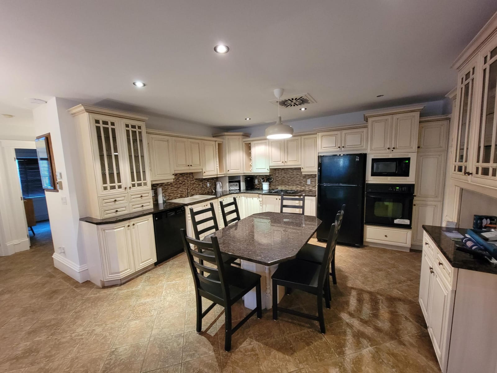 221 SE 9th Avenue 101, Pompano Beach, FL 33060 photo 3