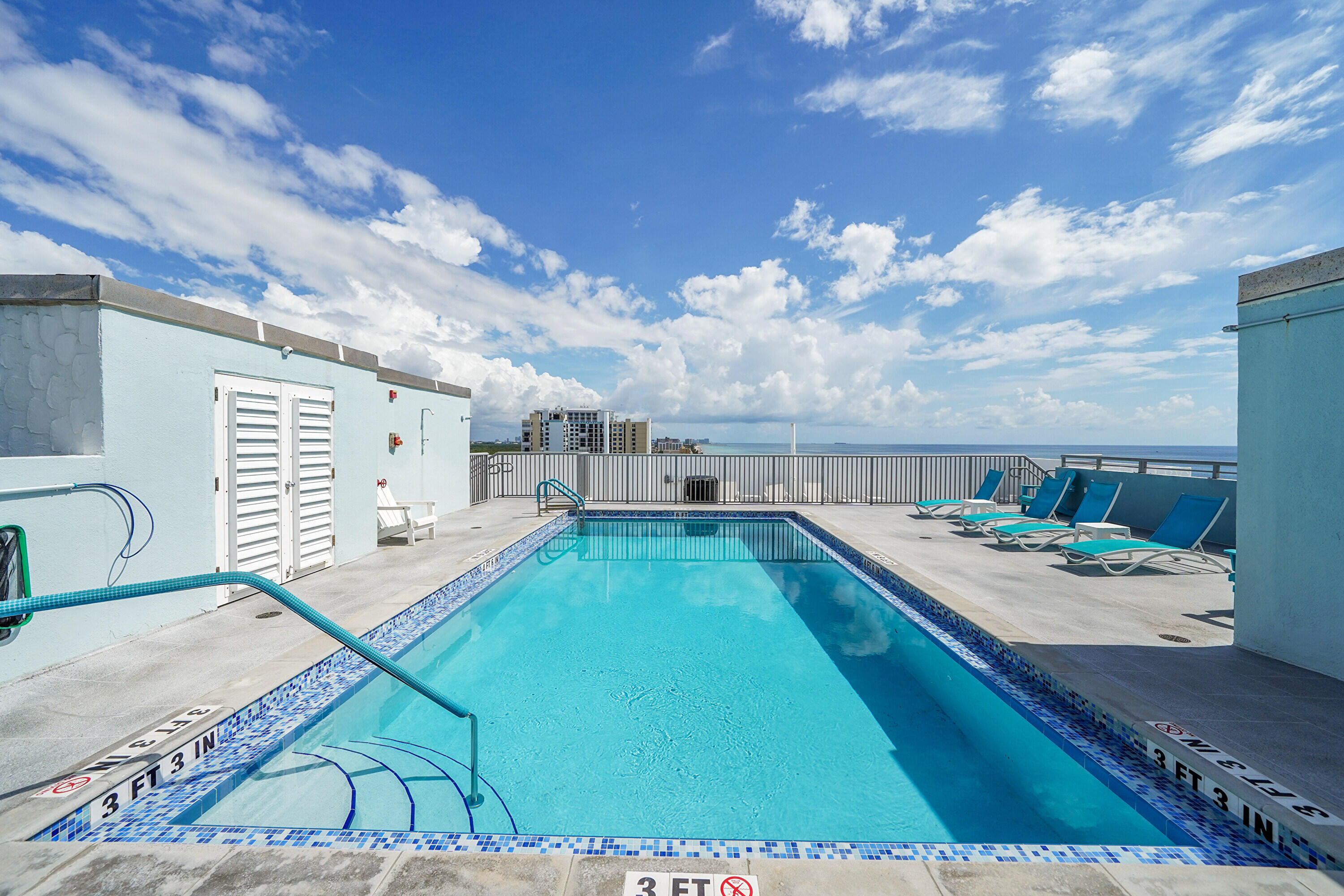 400 N Surf Road 704, Hollywood, FL 33019, Hollywood
