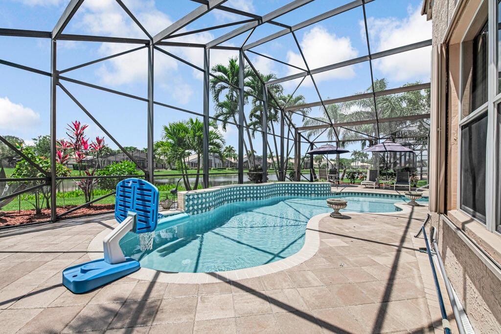 7945 Amethyst Lake Point, Lake Worth, FL 33467 photo 2
