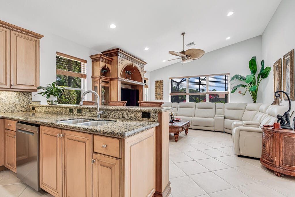 7945 Amethyst Lake Point, Lake Worth, FL 33467 photo 28