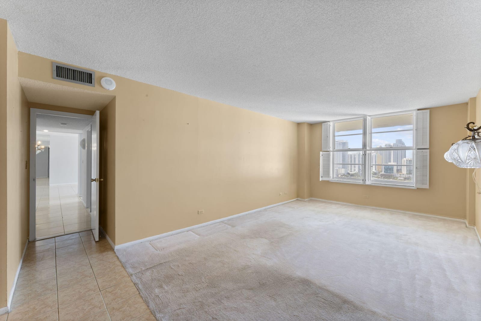 230 174th Street 2402, Sunny Isles Beach, FL 33160 photo 17