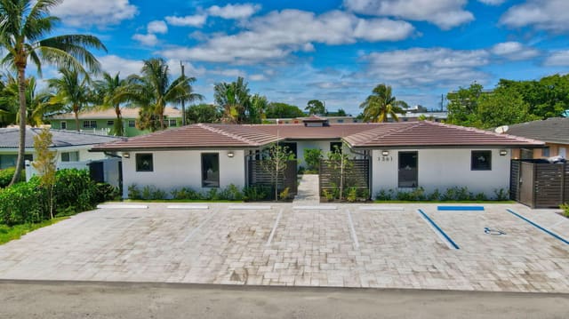 1361 SE 4th Street, sold in The Cove, Boca Raton, FL