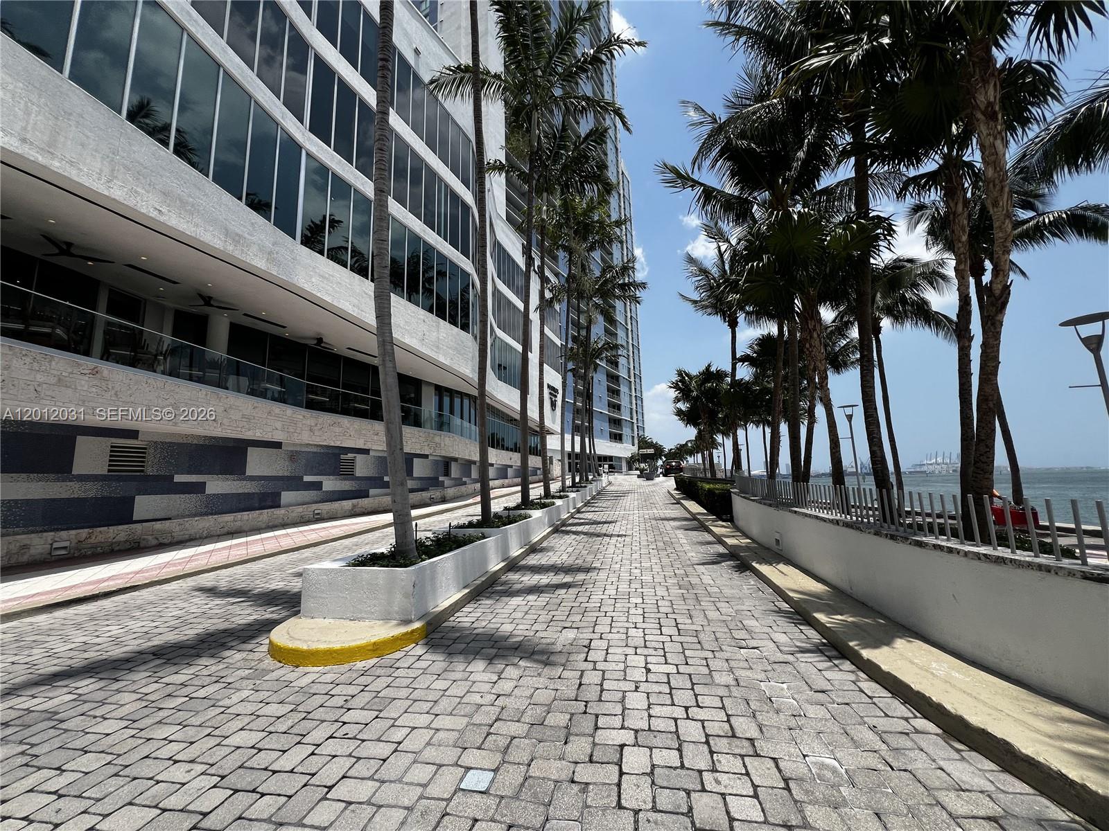 335 S Biscayne Boulevard 2900, Miami, FL 33131, Miami
