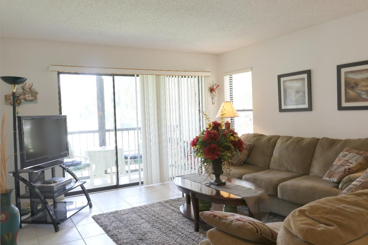 801 Sky Pine Way F2, Greenacres, FL 33415 photo 7