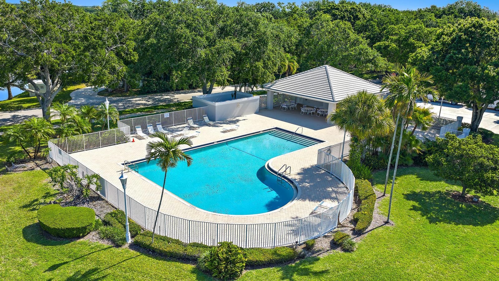 3404 Lakemont Court, Palm Beach Gardens, FL 33403 photo 8