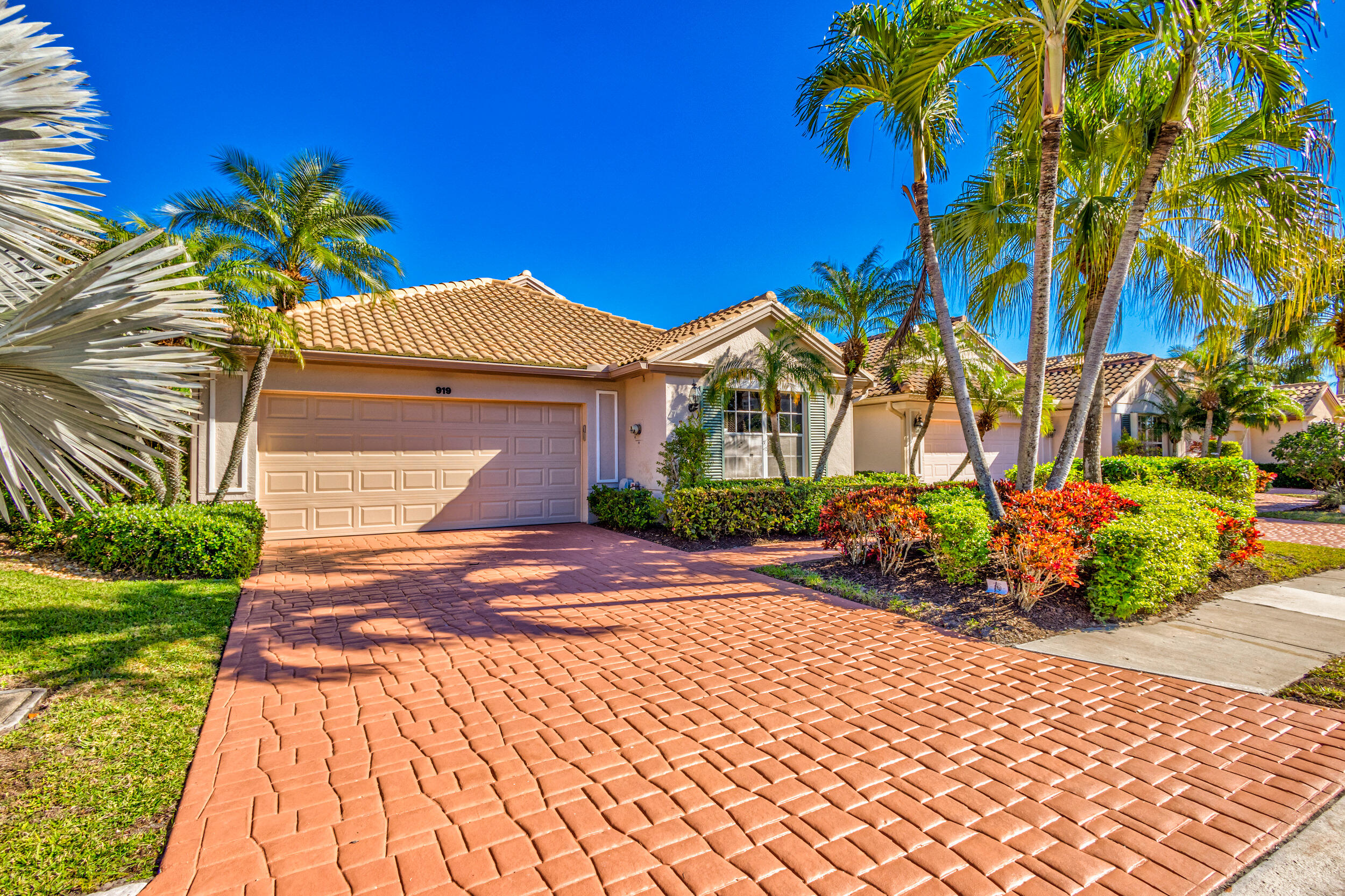 919 Augusta Pointe Drive, Palm Beach Gardens, FL 33418, Palm Beach Gardens