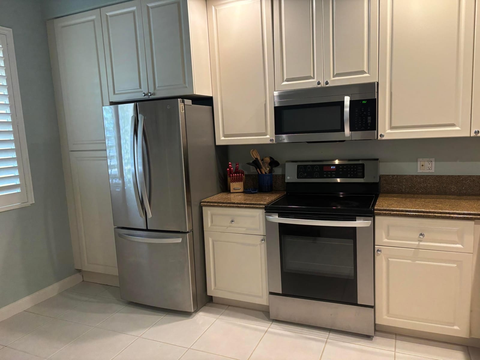 18 W Harbour Isle Drive W 102 — photo 7