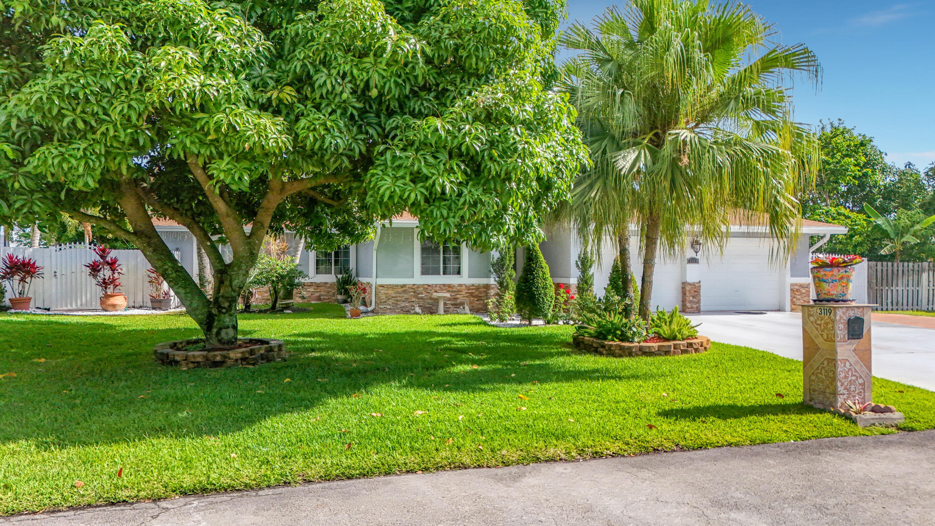 3119 Indian Trail, Lake Worth, FL 33462, Lake Worth