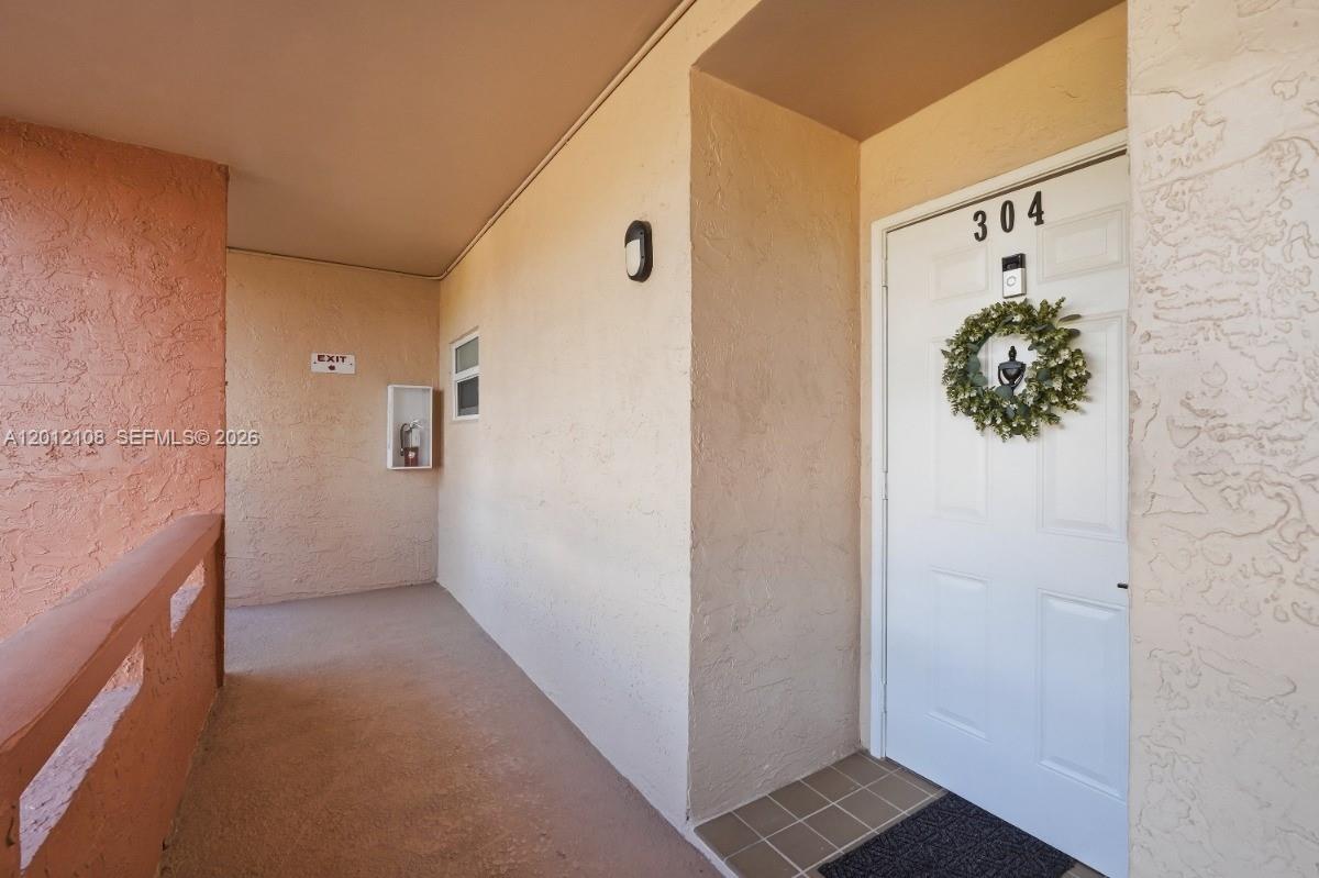 8826 W Mcnab Road 304, Tamarac, FL 33321, Tamarac