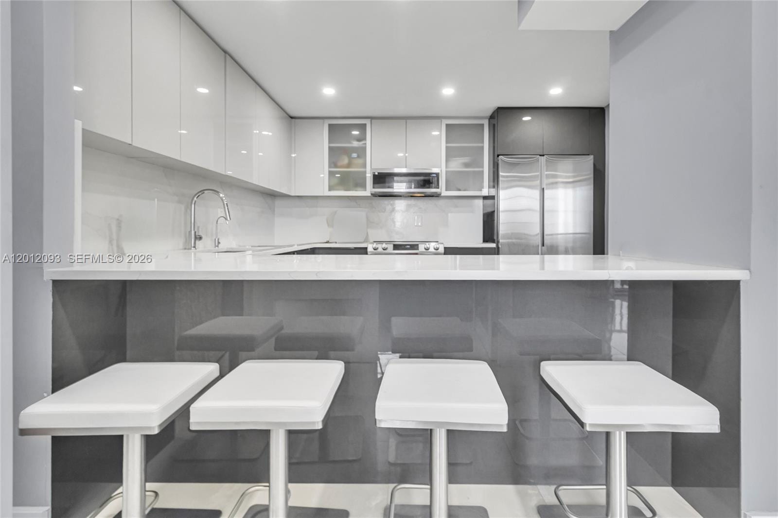 3161 S Ocean Drive 1107 — photo 4