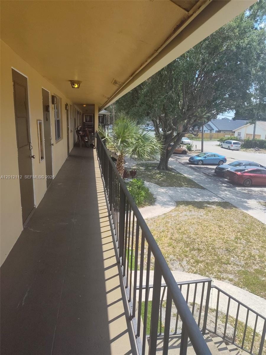 625 SW 20th Court 8A — photo 1