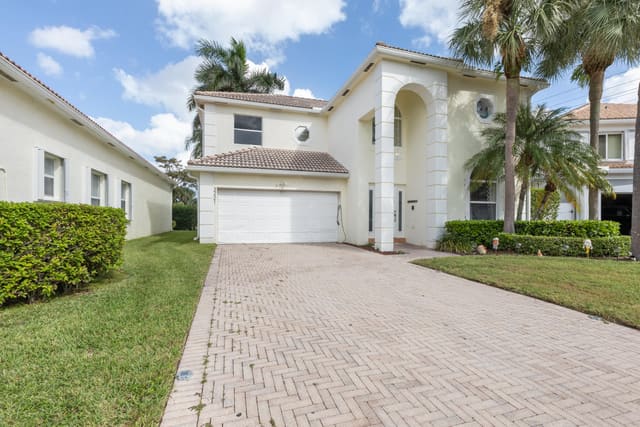 3221 El Camino, West Palm Beach, FL 33409