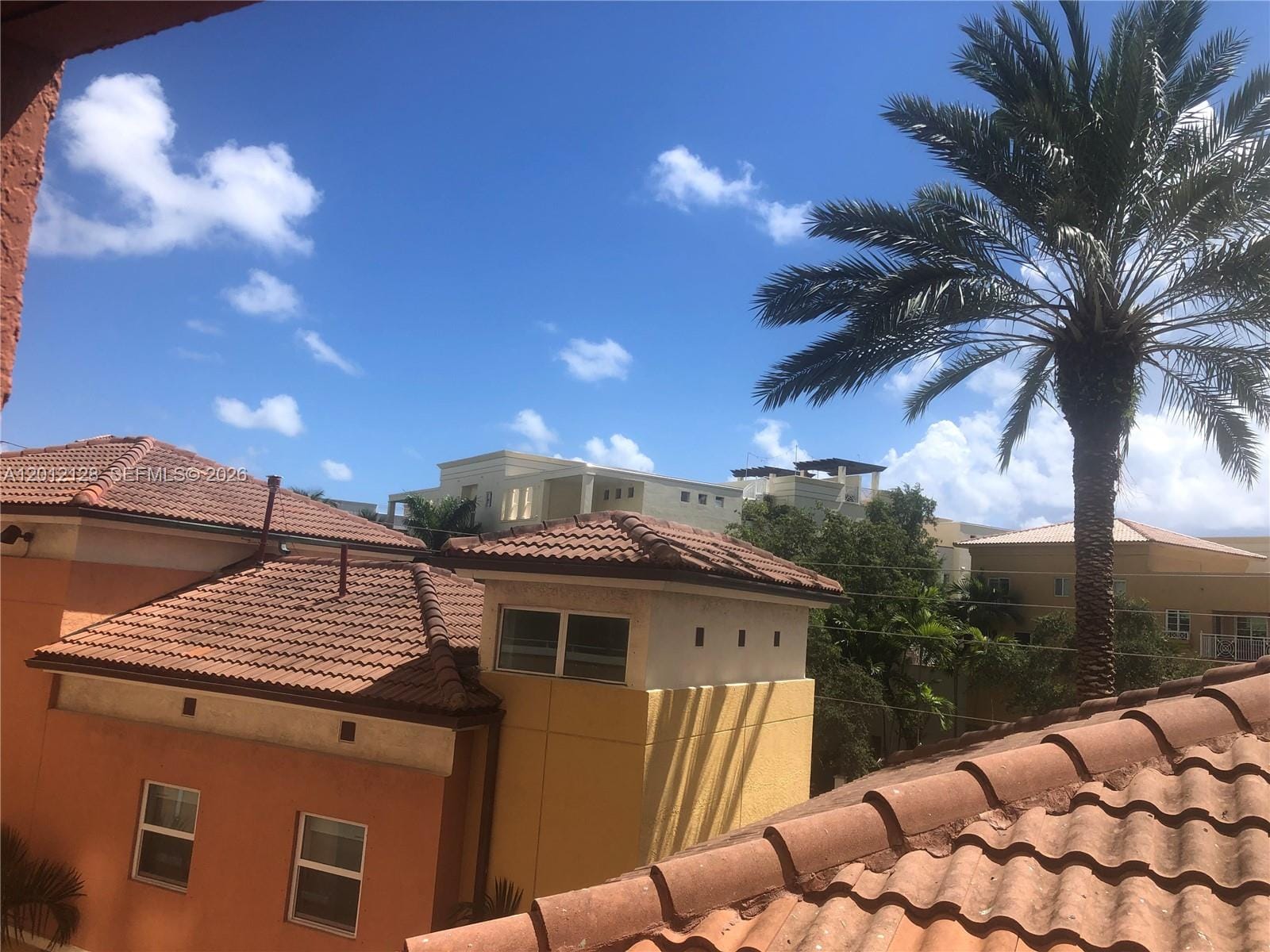 90 Alton Road 307 — photo 8