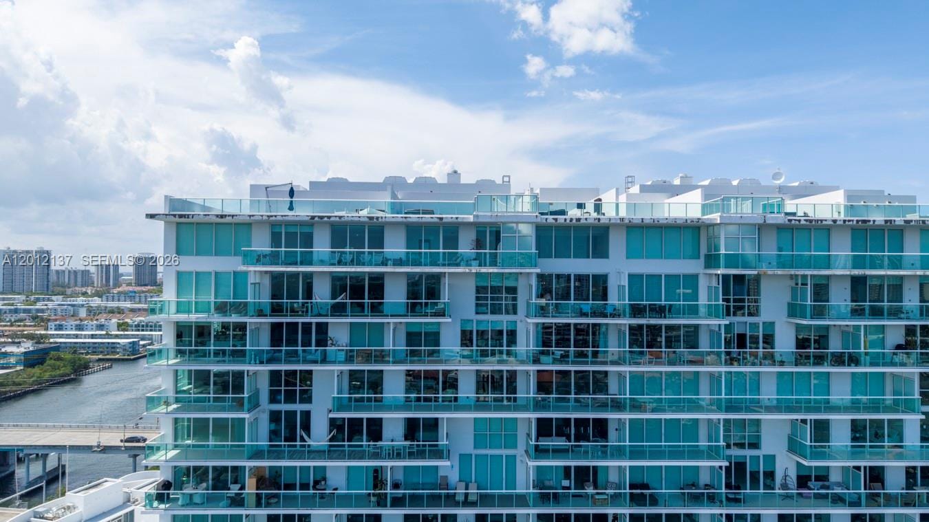 400 Sunny Isles Boulevard 1903 — photo 4