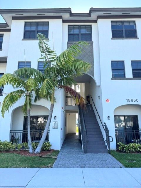 15650 SW 136th Street 101, Miami, FL 33196, Miami
