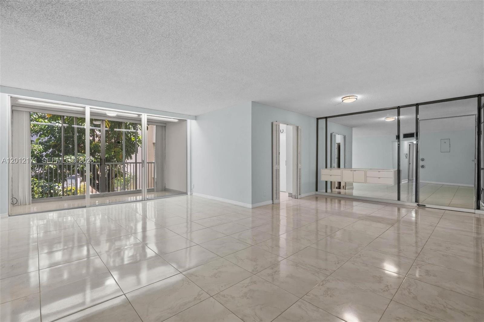 950 NE 199th Street 2H — photo 11