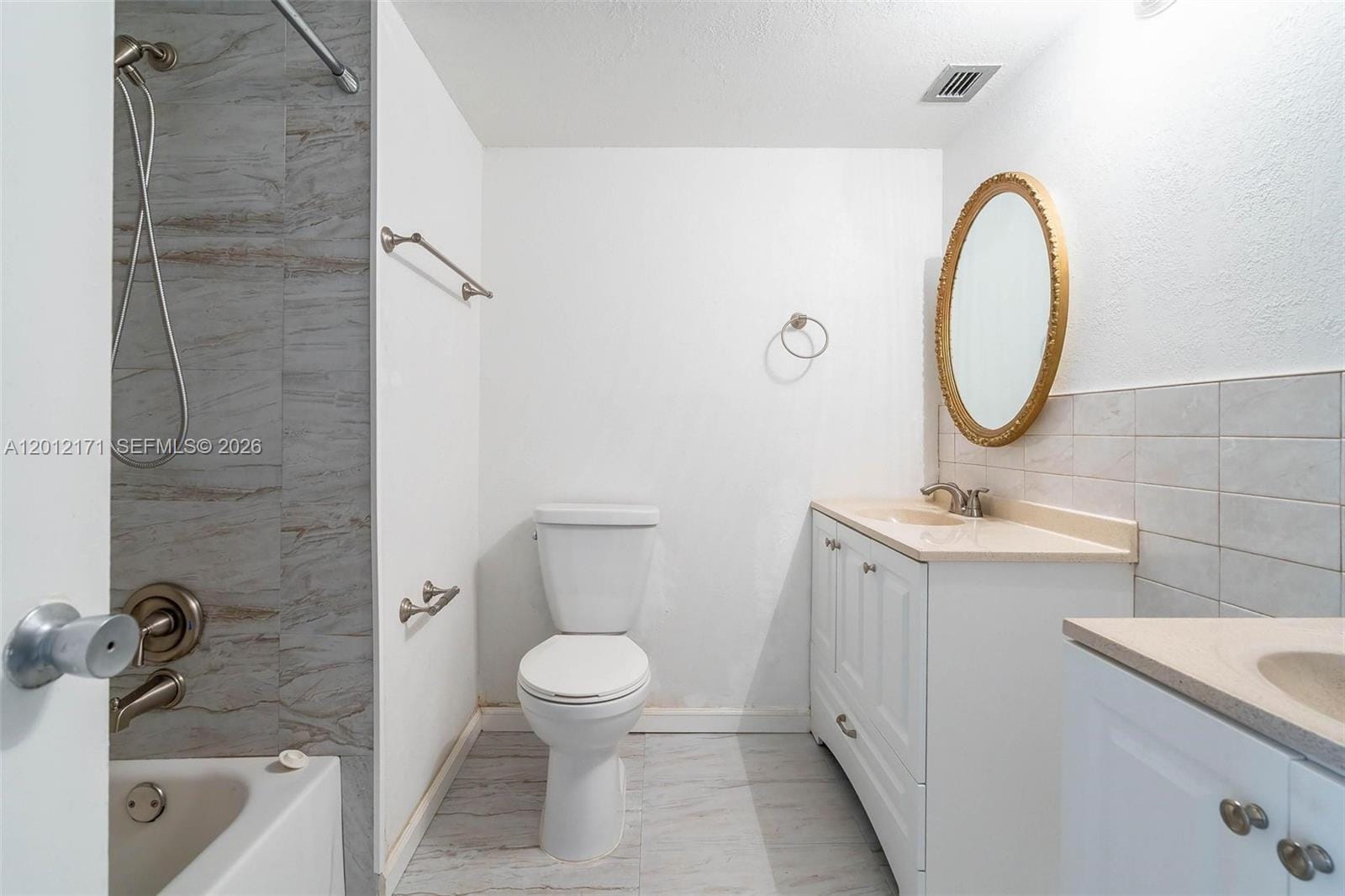 950 NE 199th Street 2H, Miami, FL 33179 photo 21