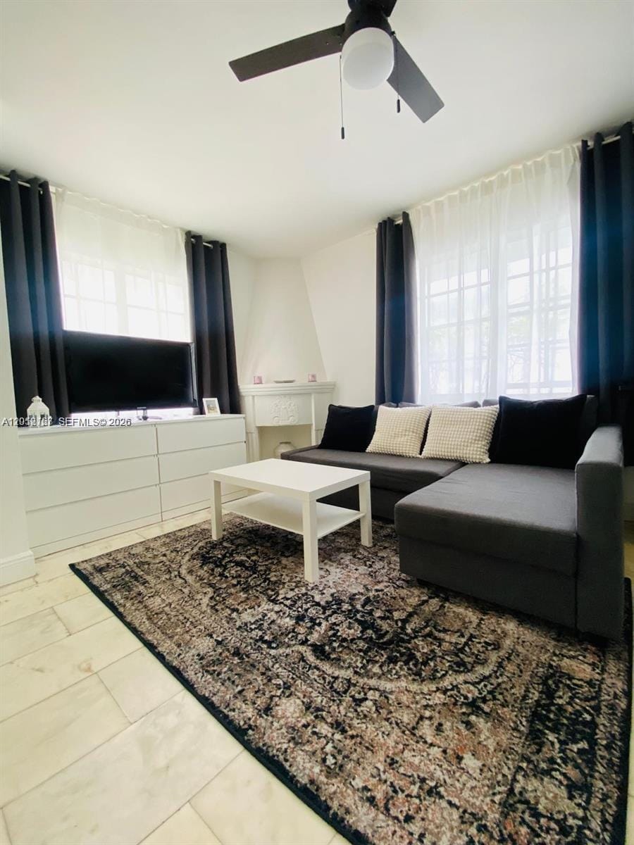 1526 Pennsylvania Avenue 20, Miami Beach, FL 33139 photo 3