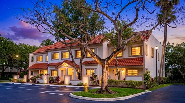 9499 NW 42nd Street, sold in Welleby Unit Seven, Sunrise, FL