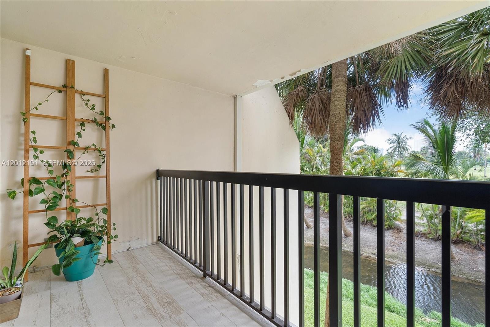 20341 W Country Club Drive TH-11 — photo 10