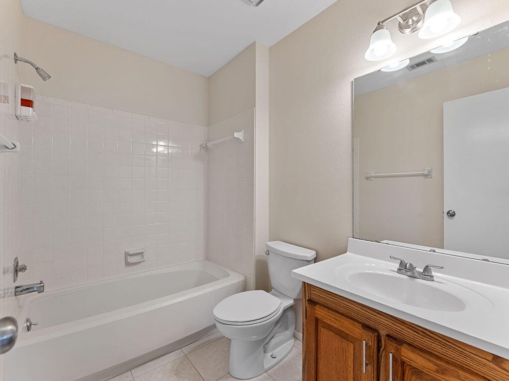1526 SE Dewberry Court, Port St. Lucie, FL 34952 photo 14