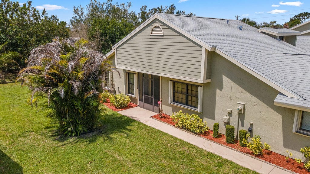 1526 SE Dewberry Court, Port St. Lucie, FL 34952 photo 22