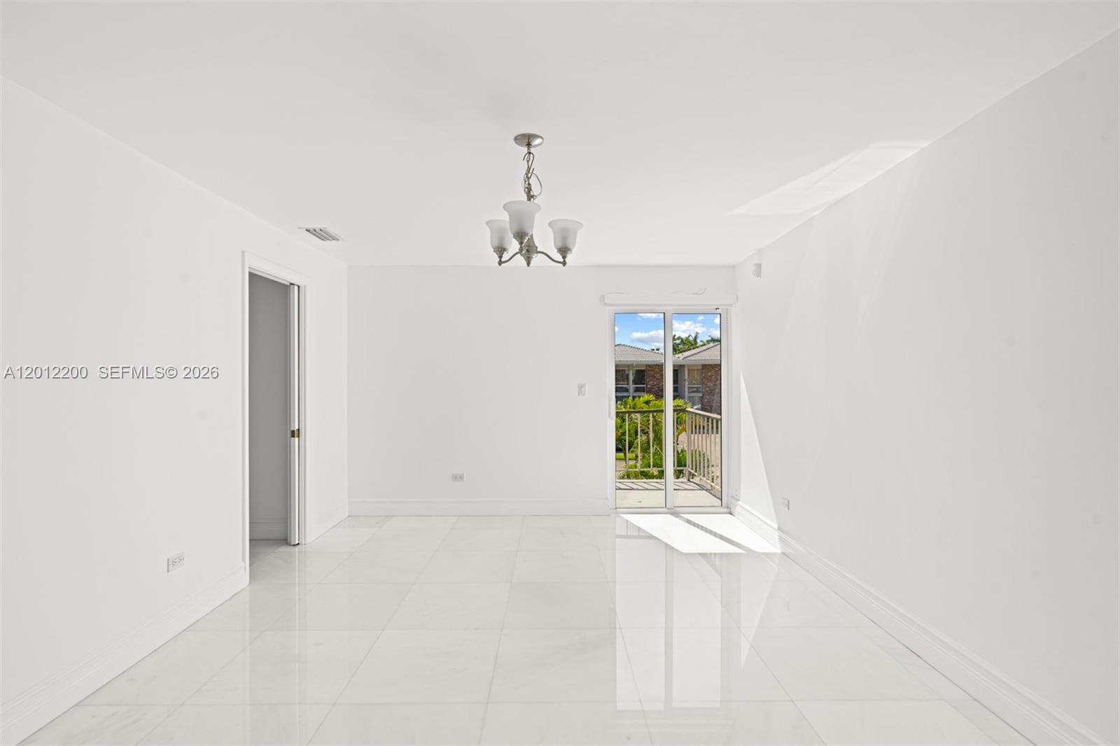 6795 Brookline Drive 6795, Miami, FL 33015 photo 17