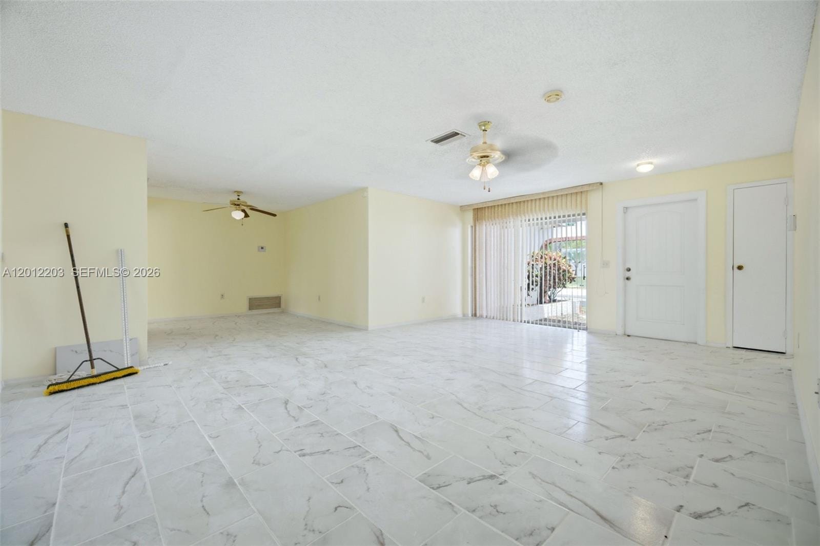 920 NW 92nd Avenue — photo 6