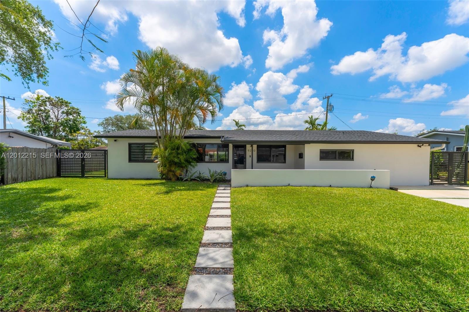 9250 SW 44th Street, Miami, FL 33165