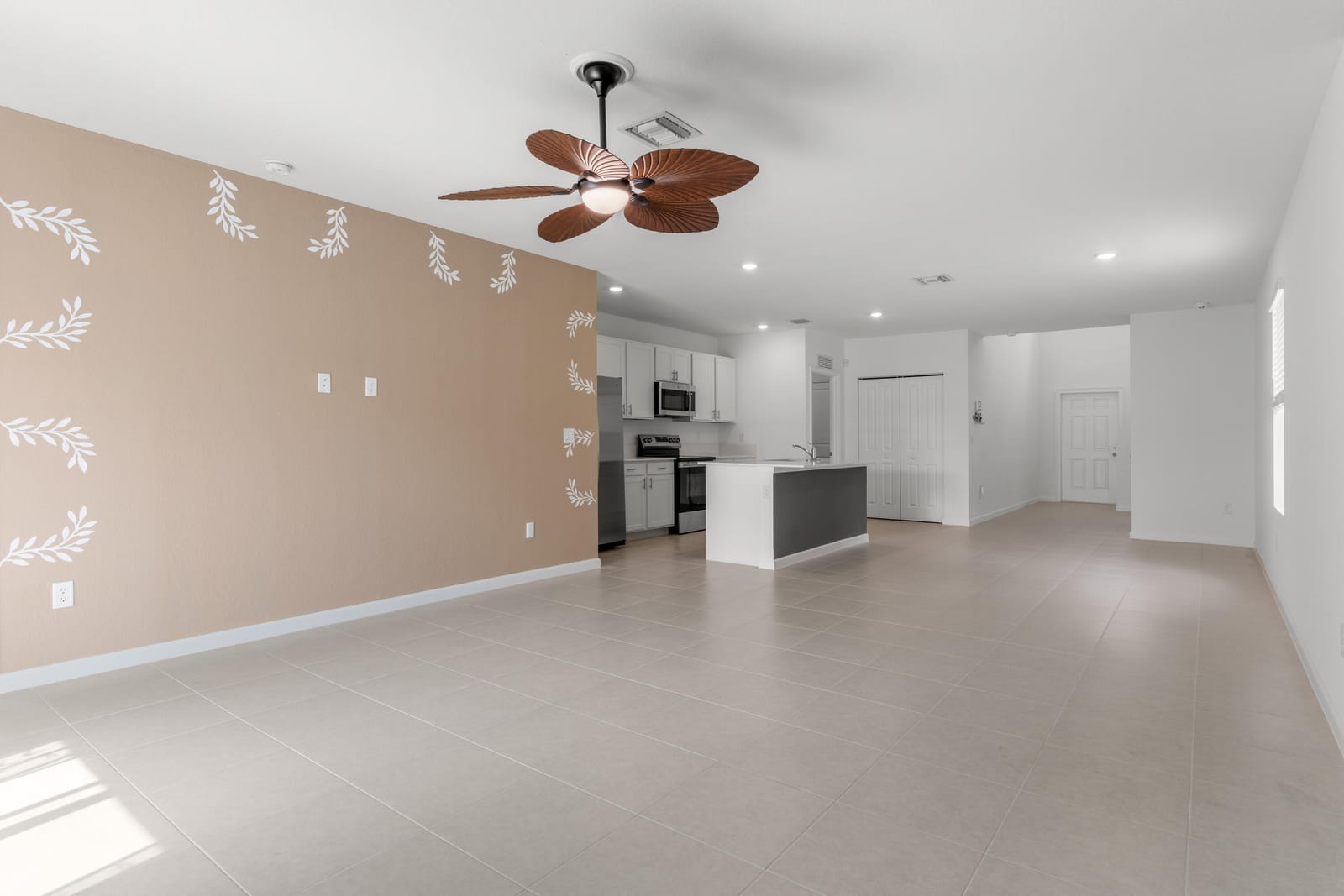 2405 88th Avenue, Vero Beach, FL 32966 photo 13