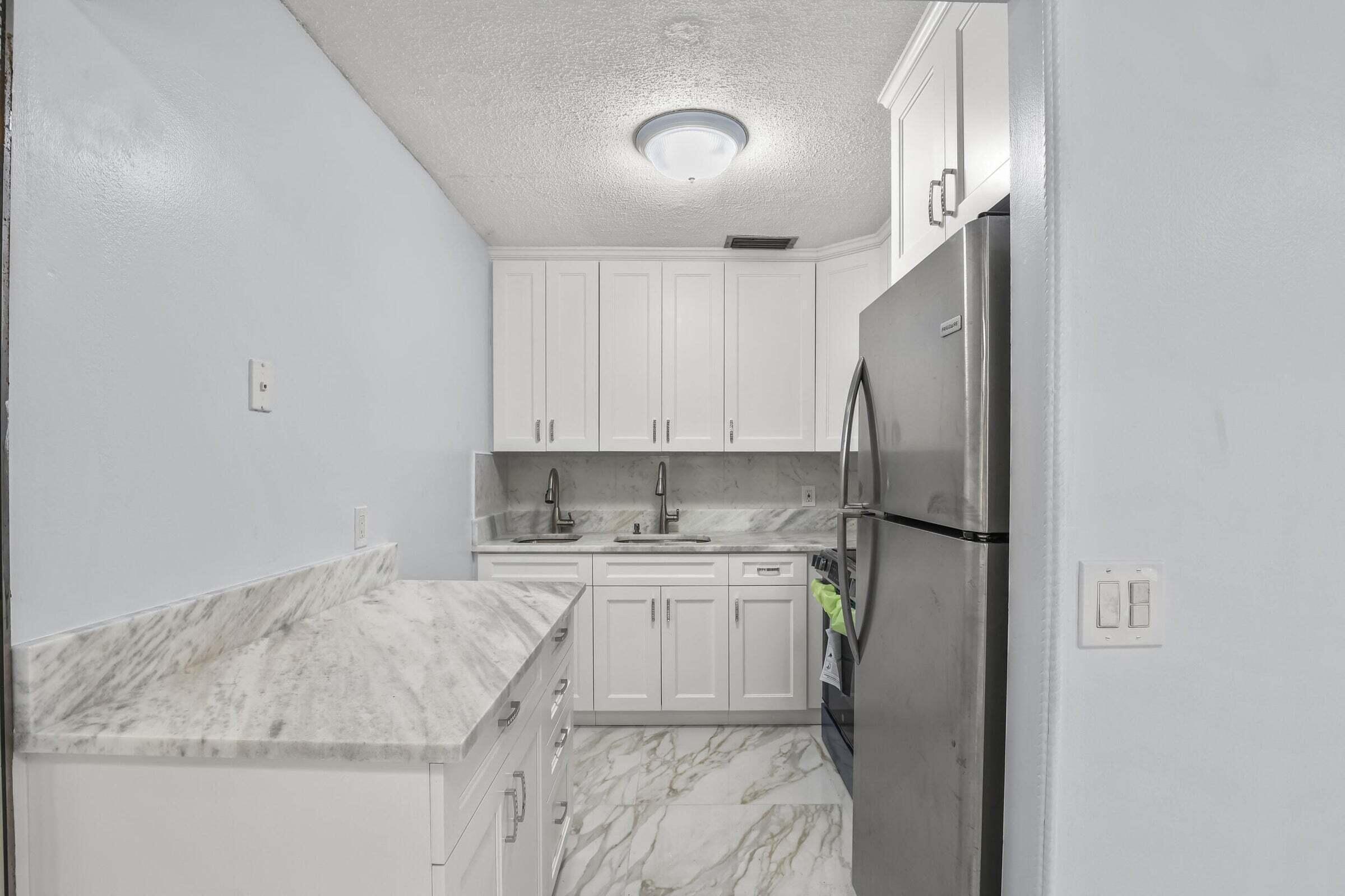 63 Hastings D, West Palm Beach, FL 33417, West Palm Beach