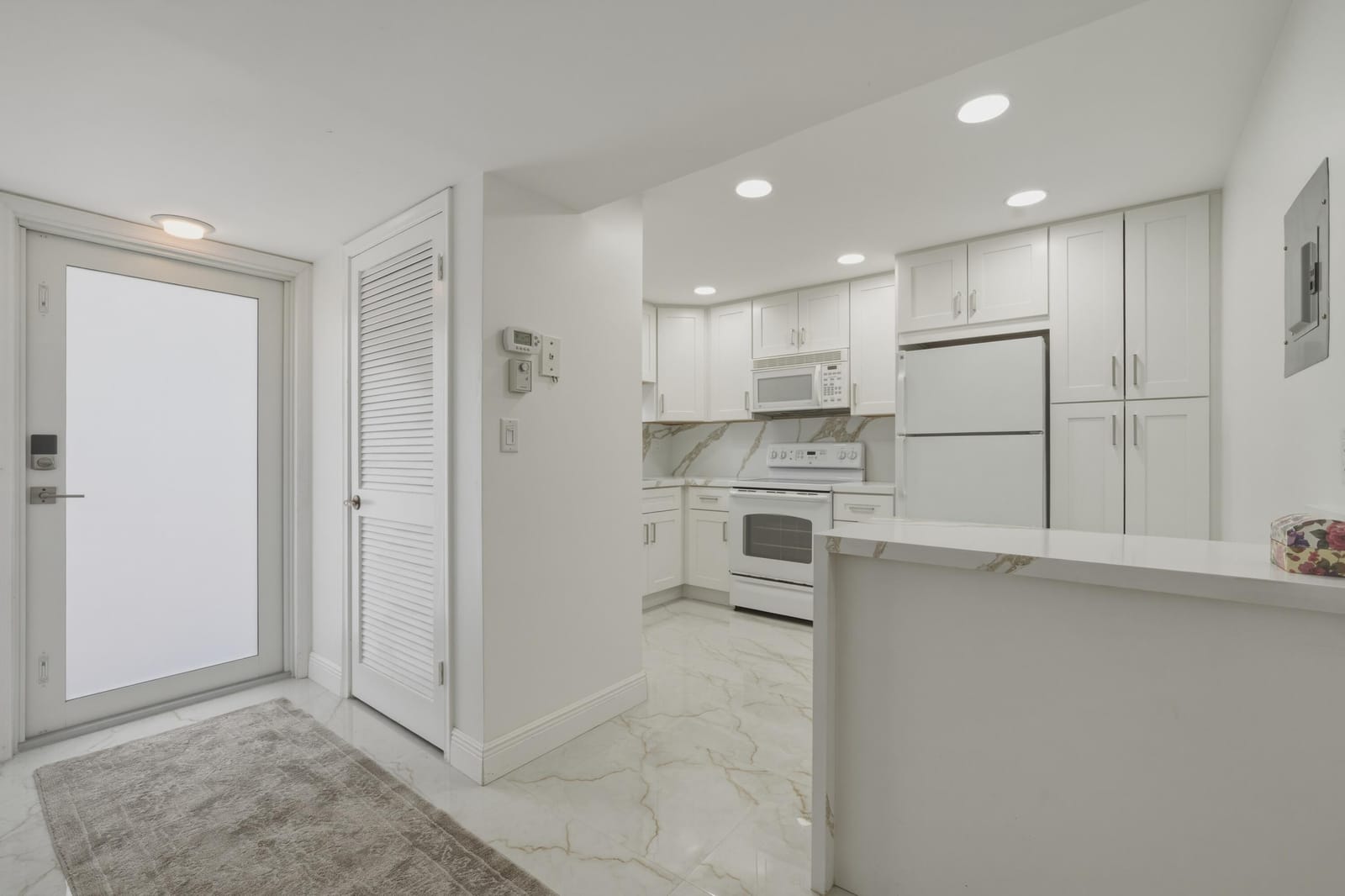 371 S Hollybrook Drive 106, Pembroke Pines, FL 33025 photo 10