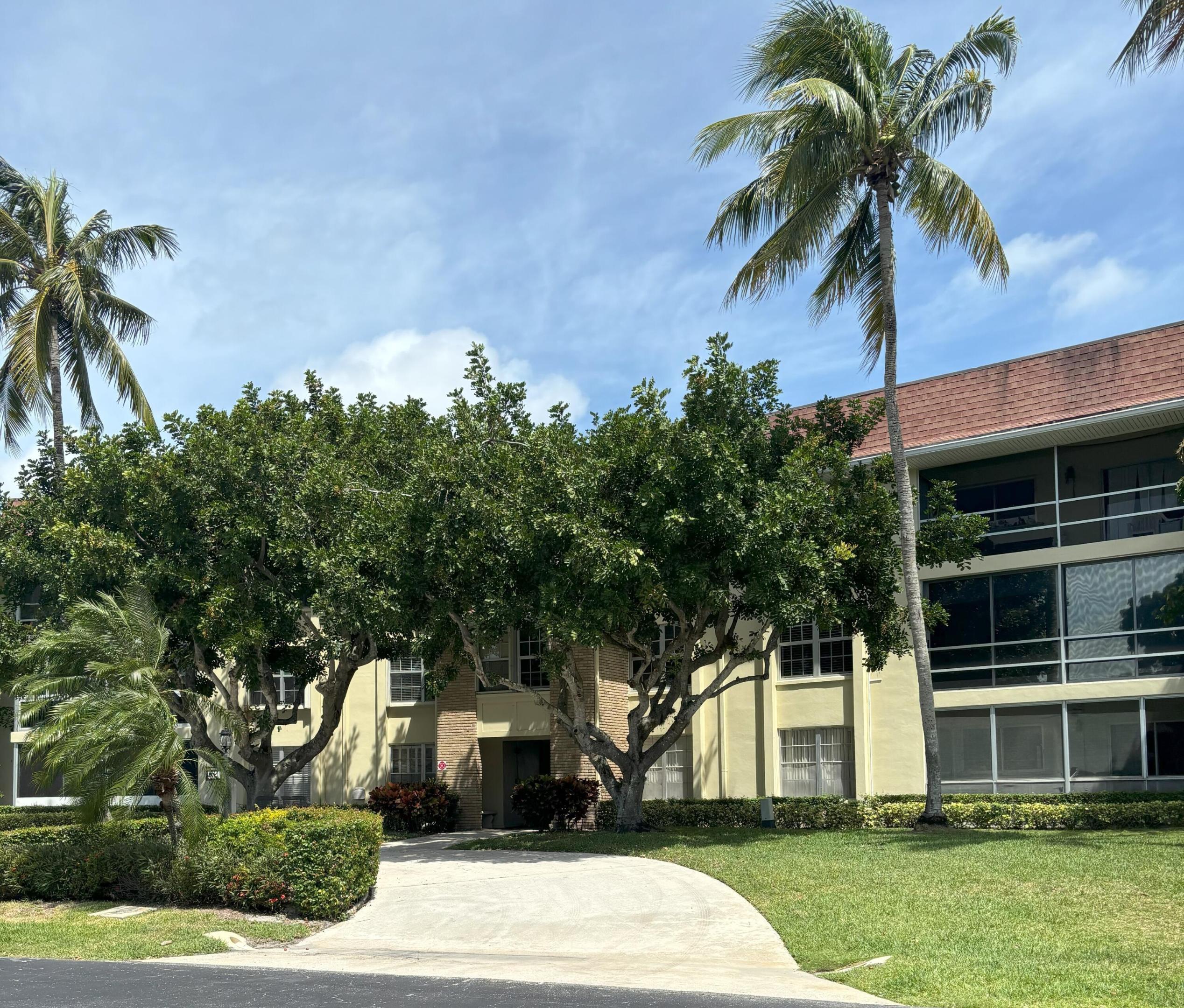 5520 Tamberlane Circle 208, Palm Beach Gardens, FL 33418, Palm Beach Gardens