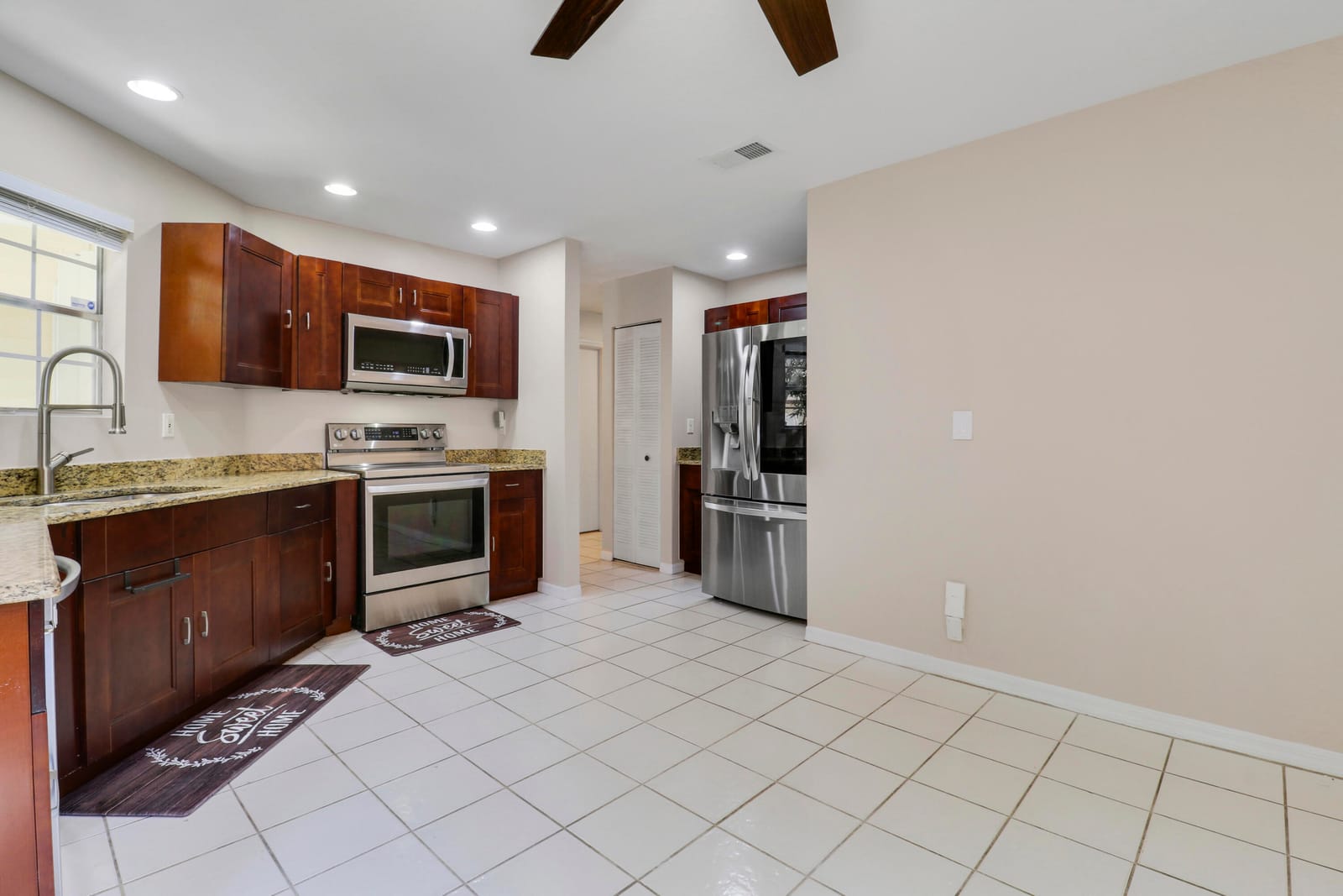 1437 Dandelion Lane, West Palm Beach, FL 33415 photo 12