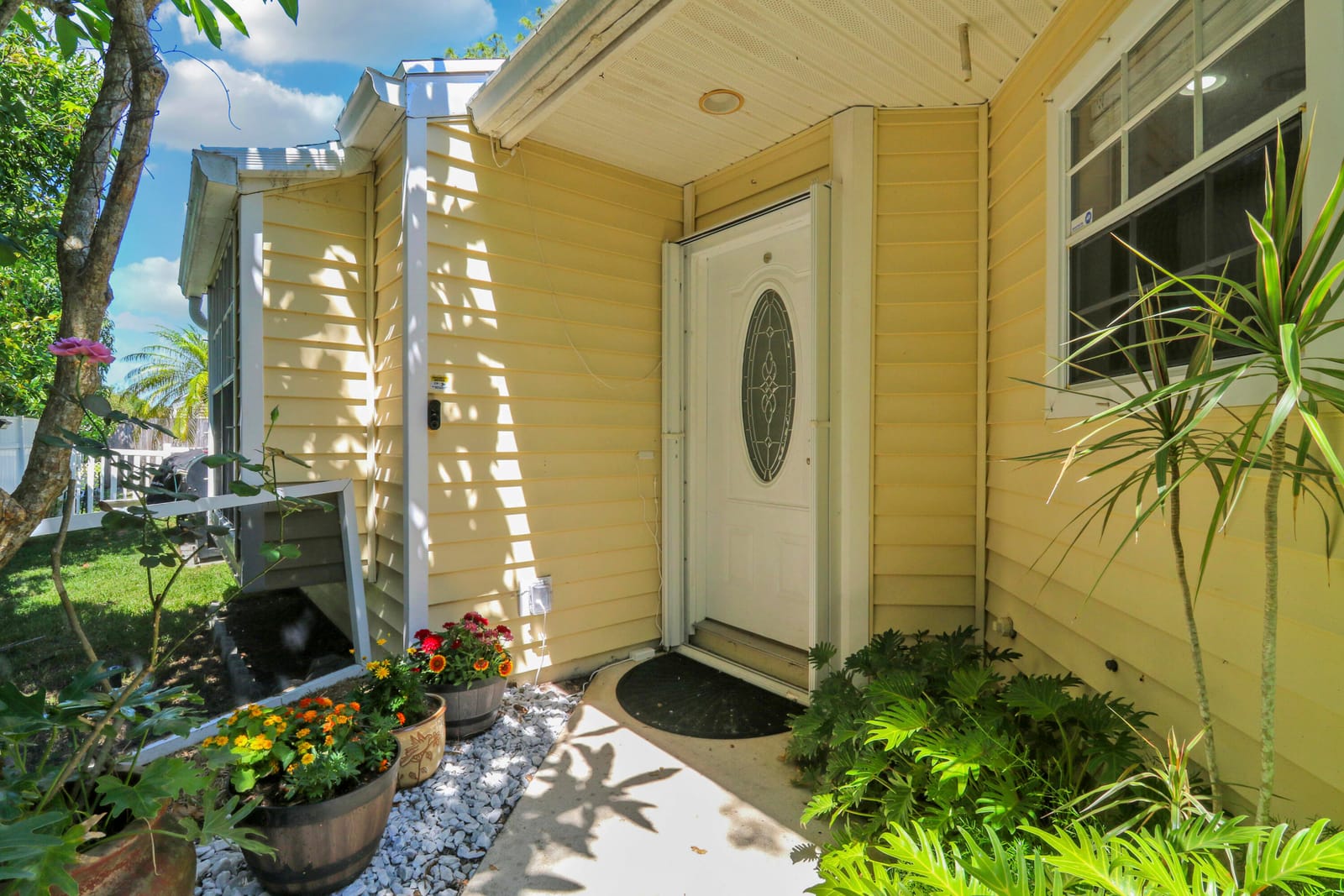 1437 Dandelion Lane, West Palm Beach, FL 33415 photo 3