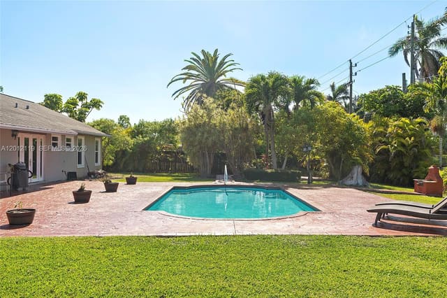 8895 SW 184th Terrace, Bel Aire, Cutler Bay, FL
