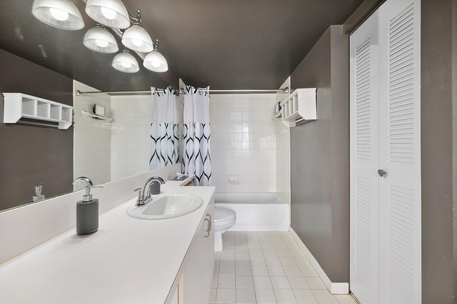 19601 E Country Club Drive 7505 — photo 7