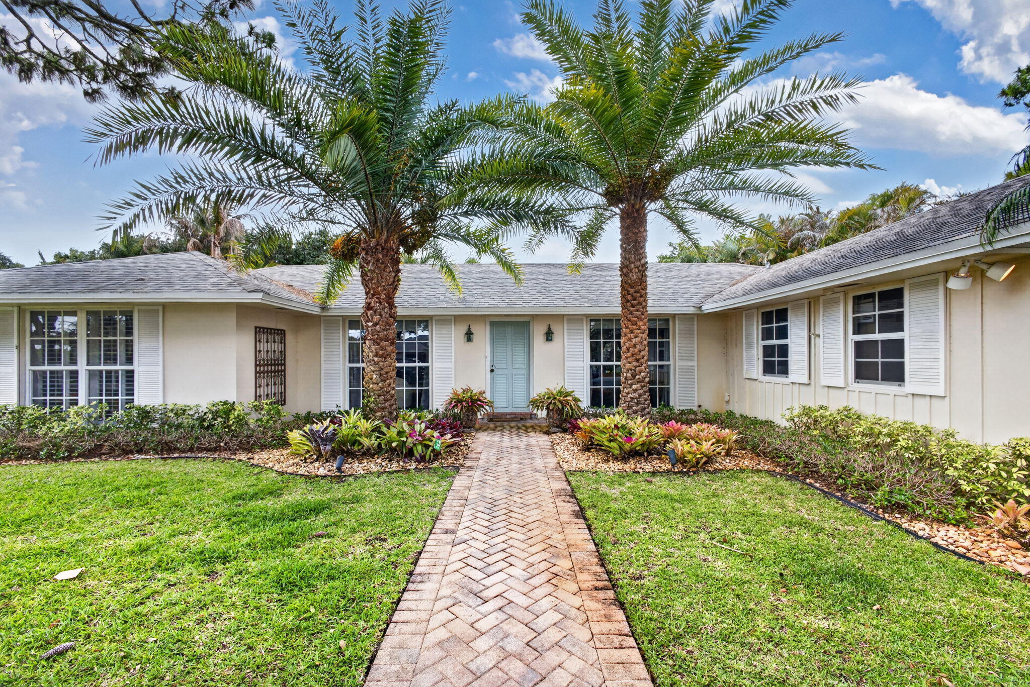 291 Country Club Drive, Tequesta, FL 33469, Tequesta