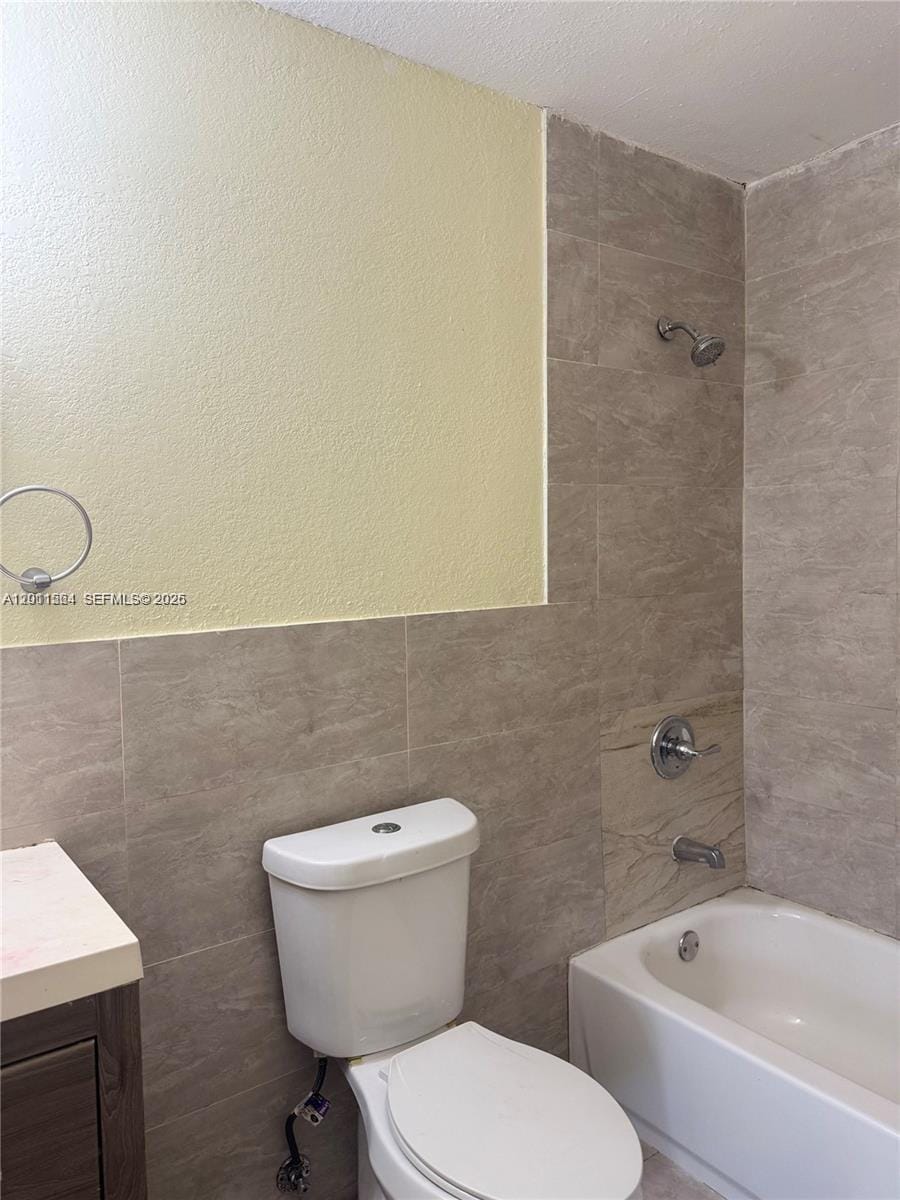 906 SW 74th Avenue, North Lauderdale, FL 33068 photo 17