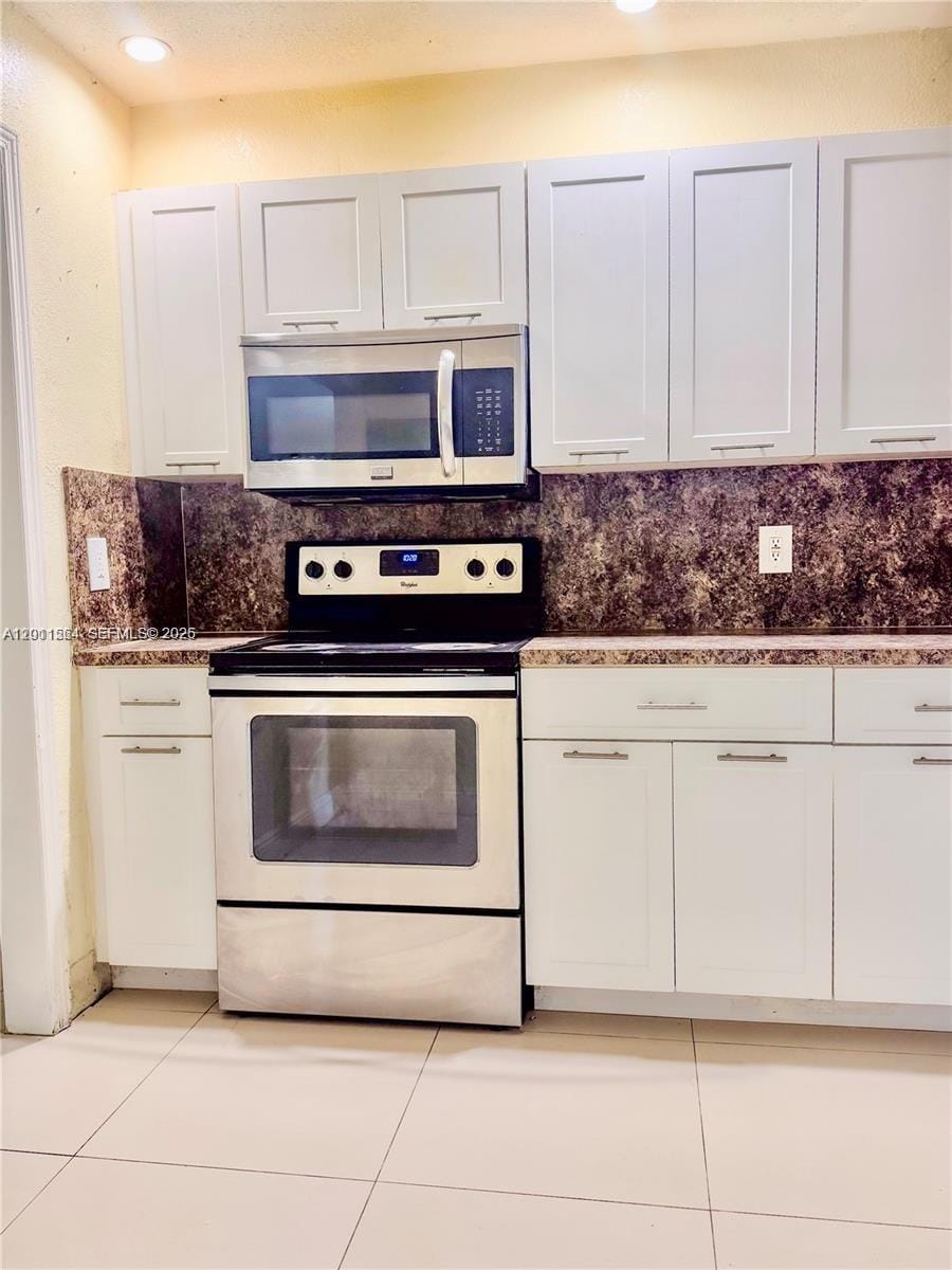 906 SW 74th Avenue — photo 3